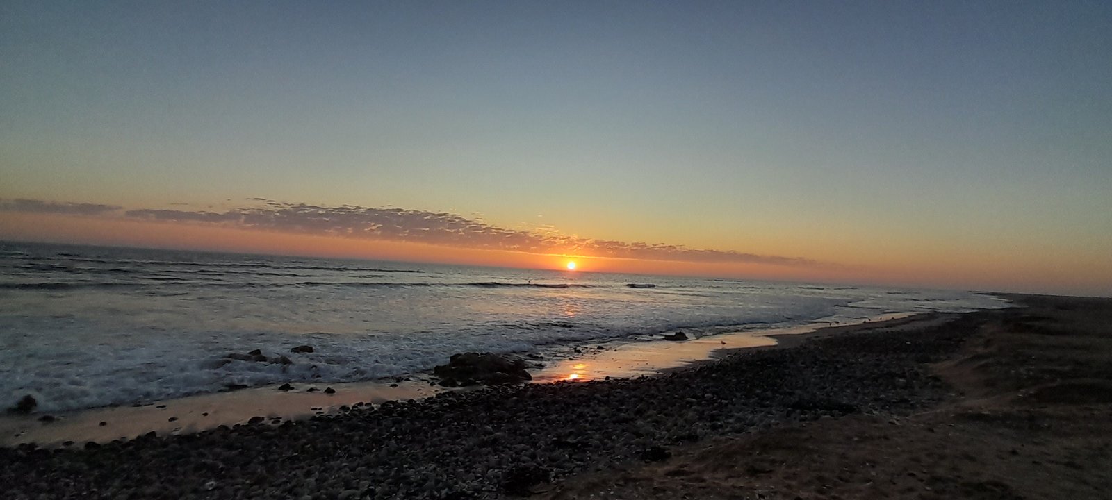 Off-road driving experience on shifting sands at Sandwich Harbour guided tour